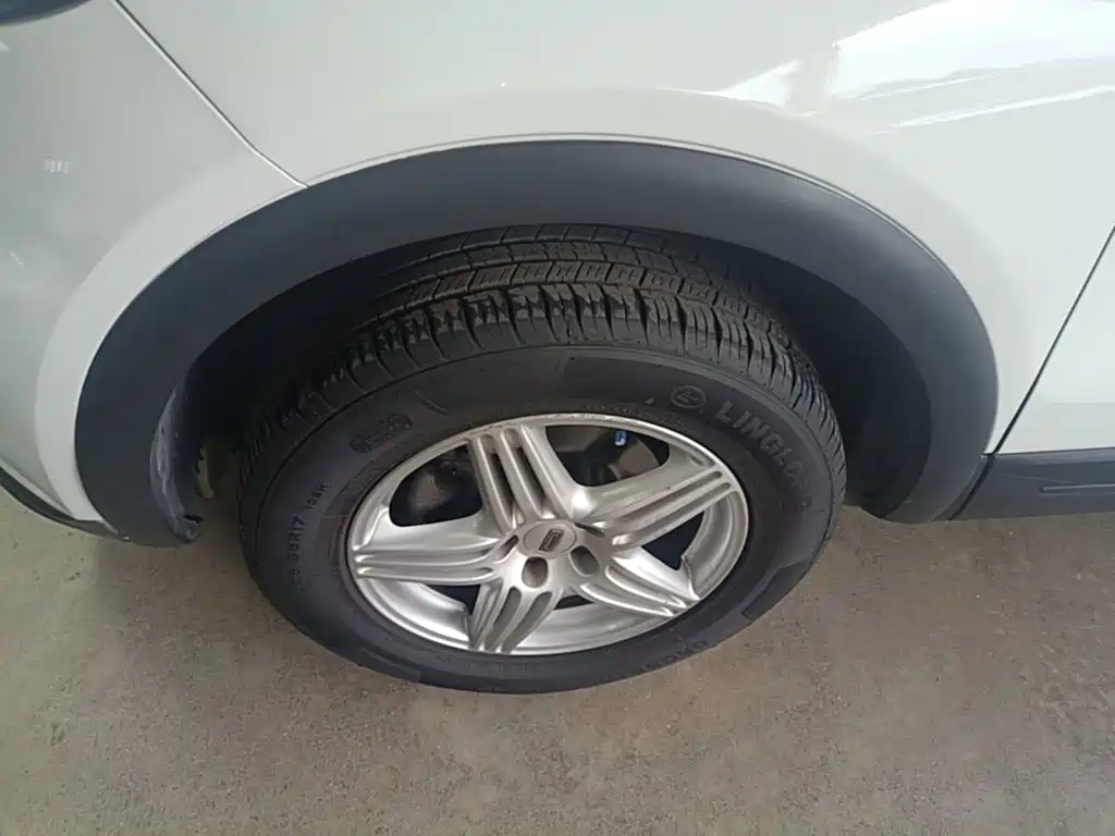 Qoros Qoros 5 — миниатюра 23