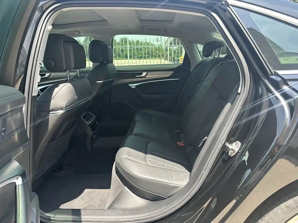Audi A6L 2021 45 TFSI quattro