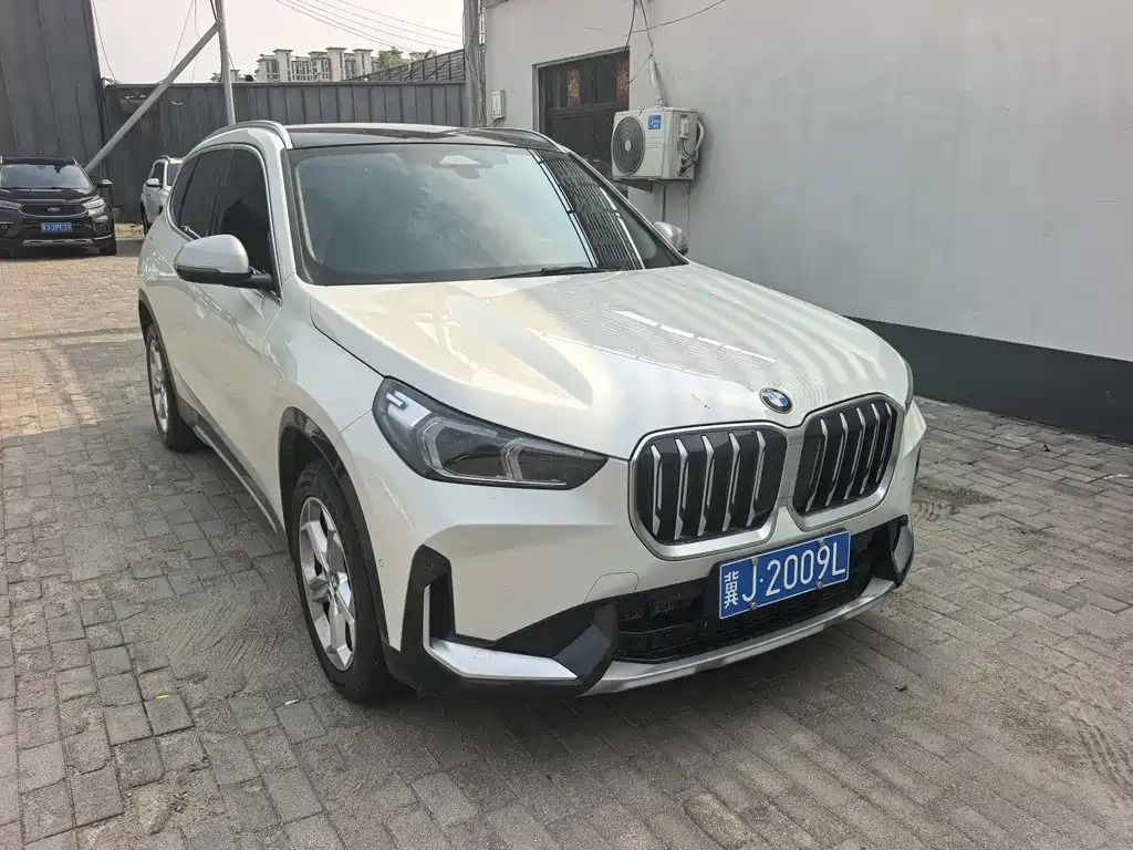 BMW X1 2023 sDrive20Li X