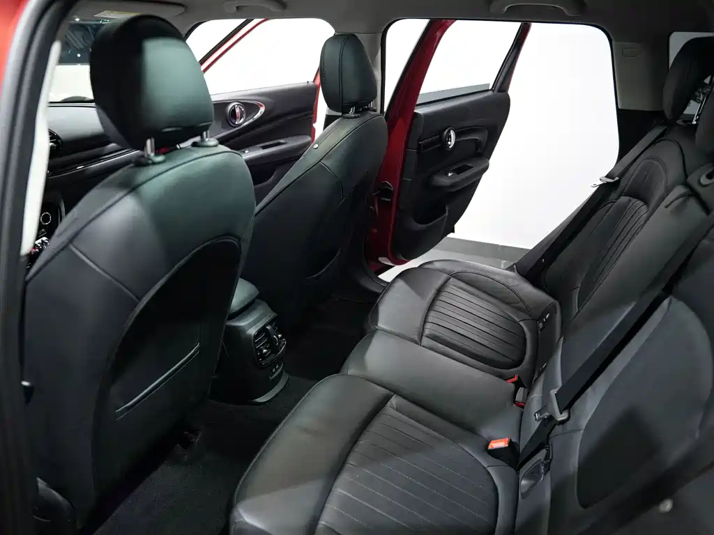 MINI Mini Clubman — миниатюра 10