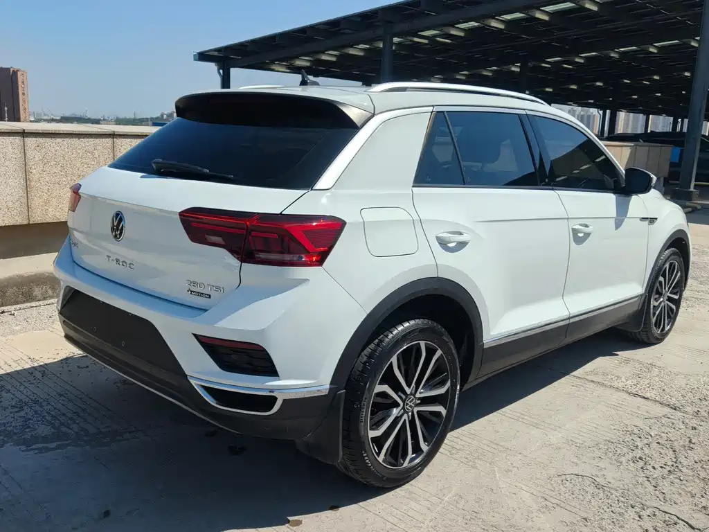 Volkswagen T-Roc — миниатюра 6