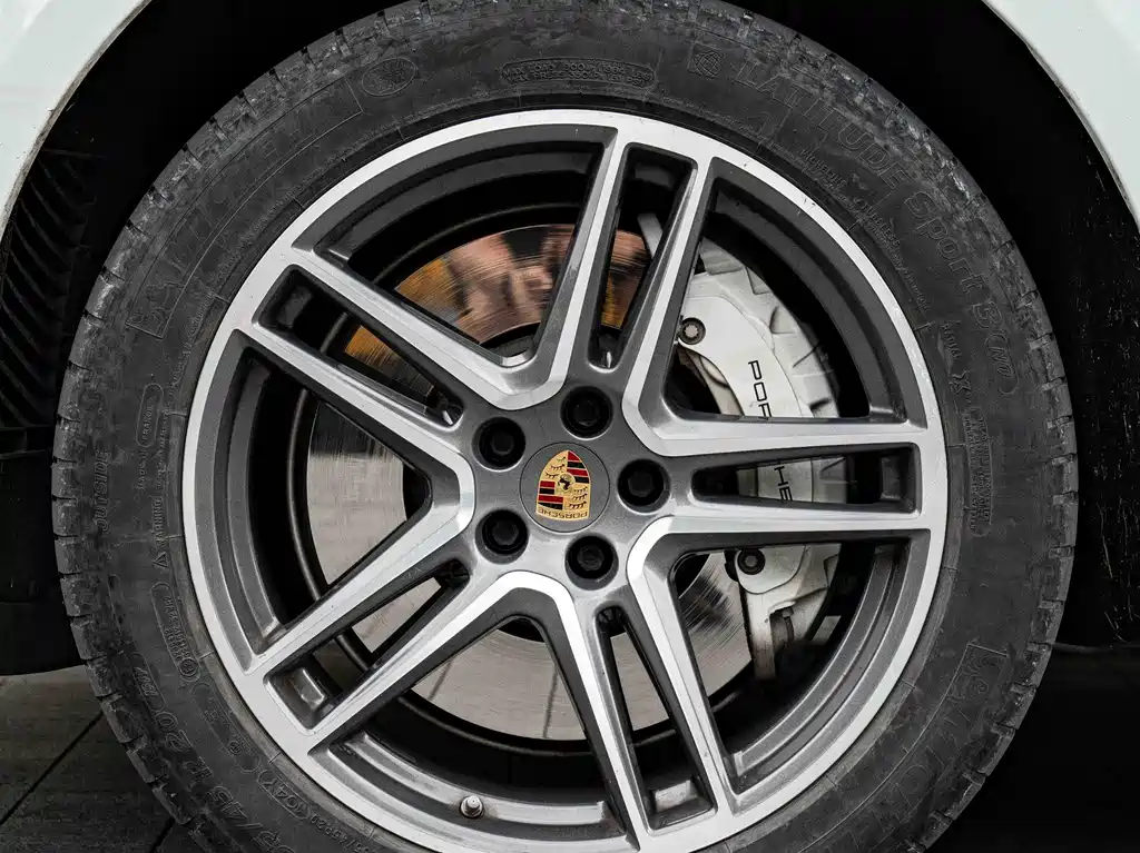 Porsche Macan 2020 Macan Turbo 2.9T