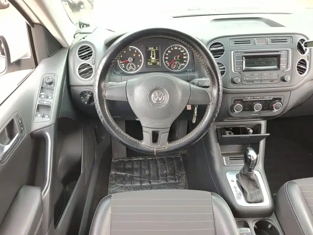 Volkswagen Tiguan — миниатюра 11