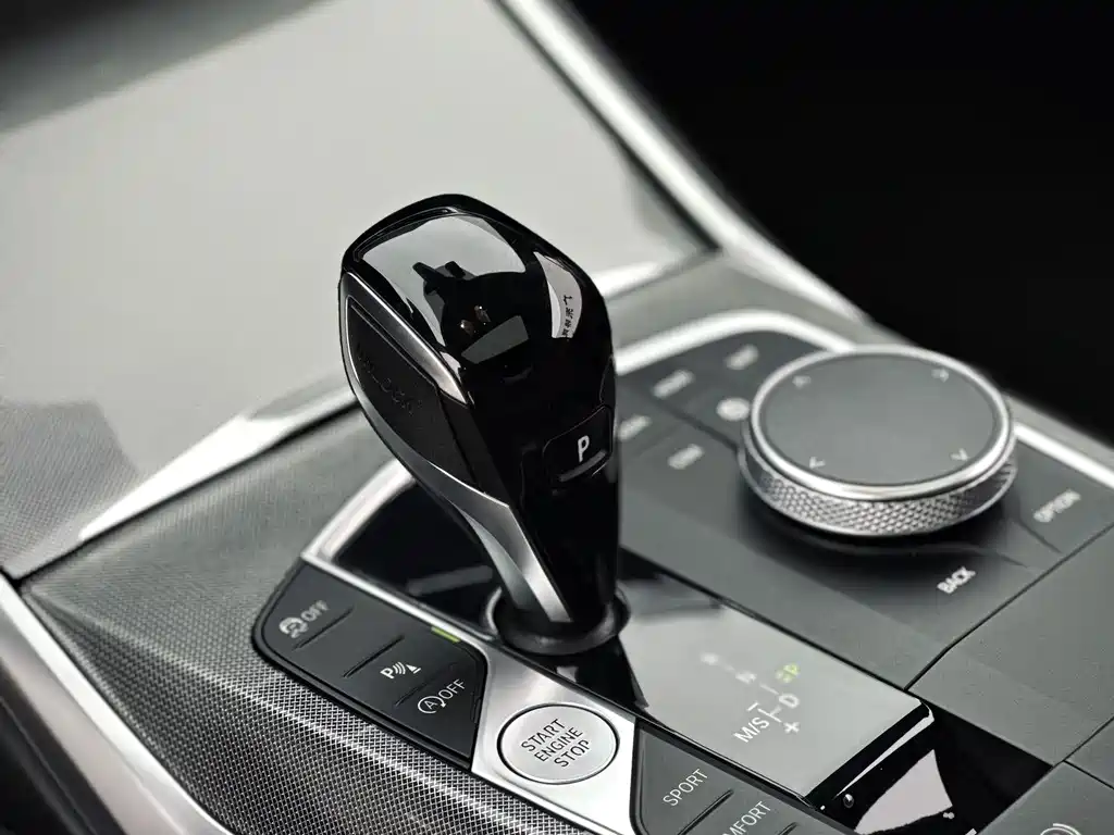 BMW 4 Series — миниатюра 4