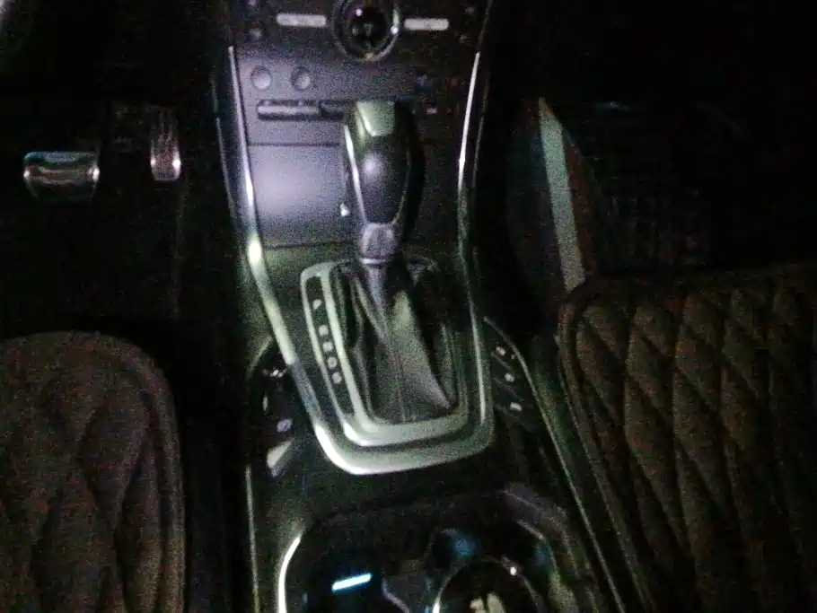 Ford Edge — миниатюра 16