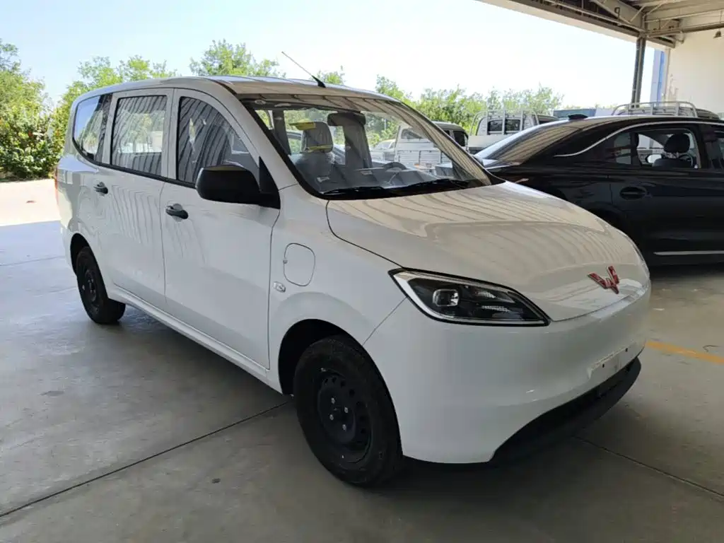 Wuling Hongguang EV — миниатюра 4