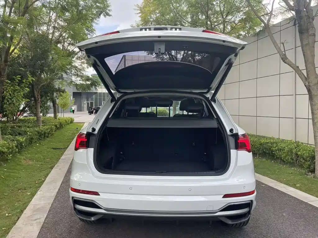 Audi Q3 — миниатюра 11