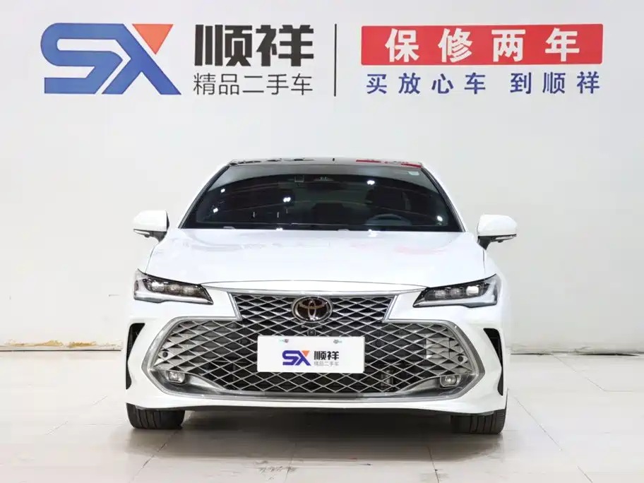 Toyota Avalon — миниатюра 2