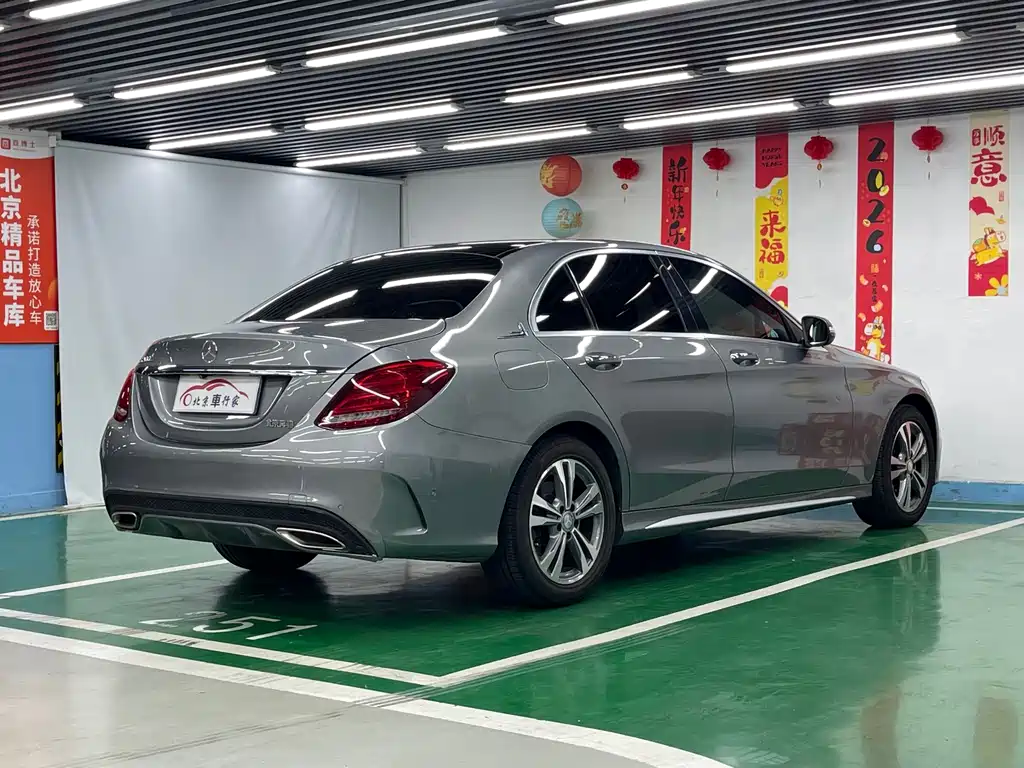 Mercedes-Benz C-Class — миниатюра 5