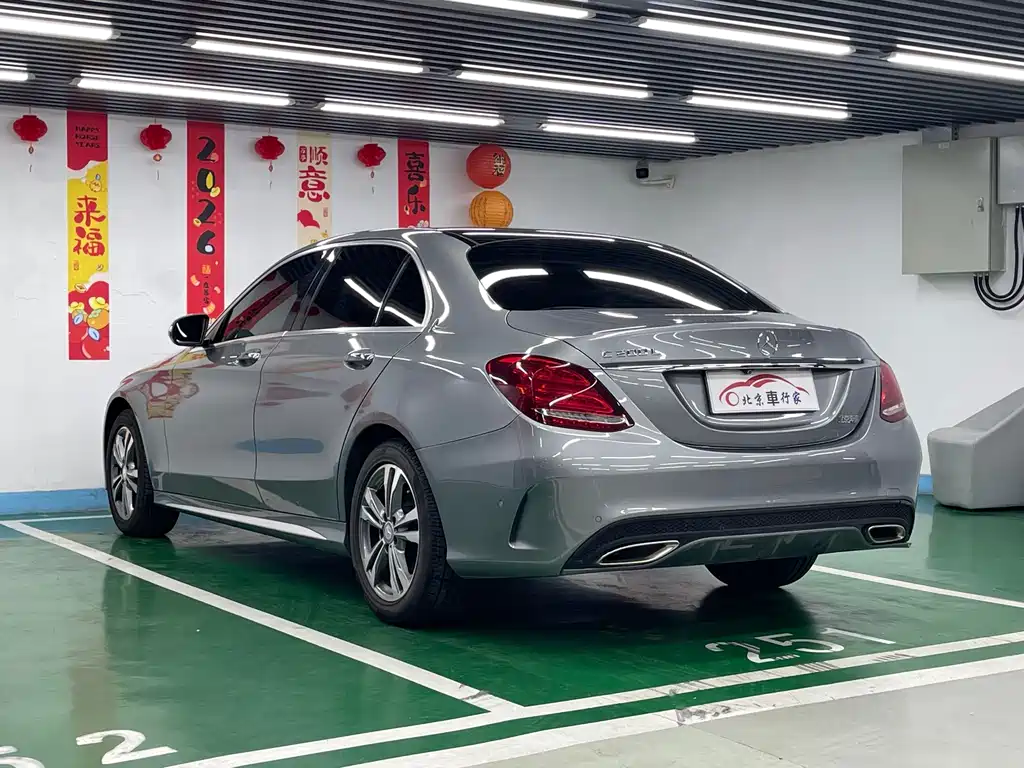 Mercedes-Benz C-Class — миниатюра 7