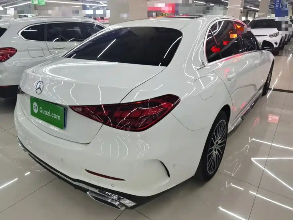 Mercedes-Benz C-Class — миниатюра 7