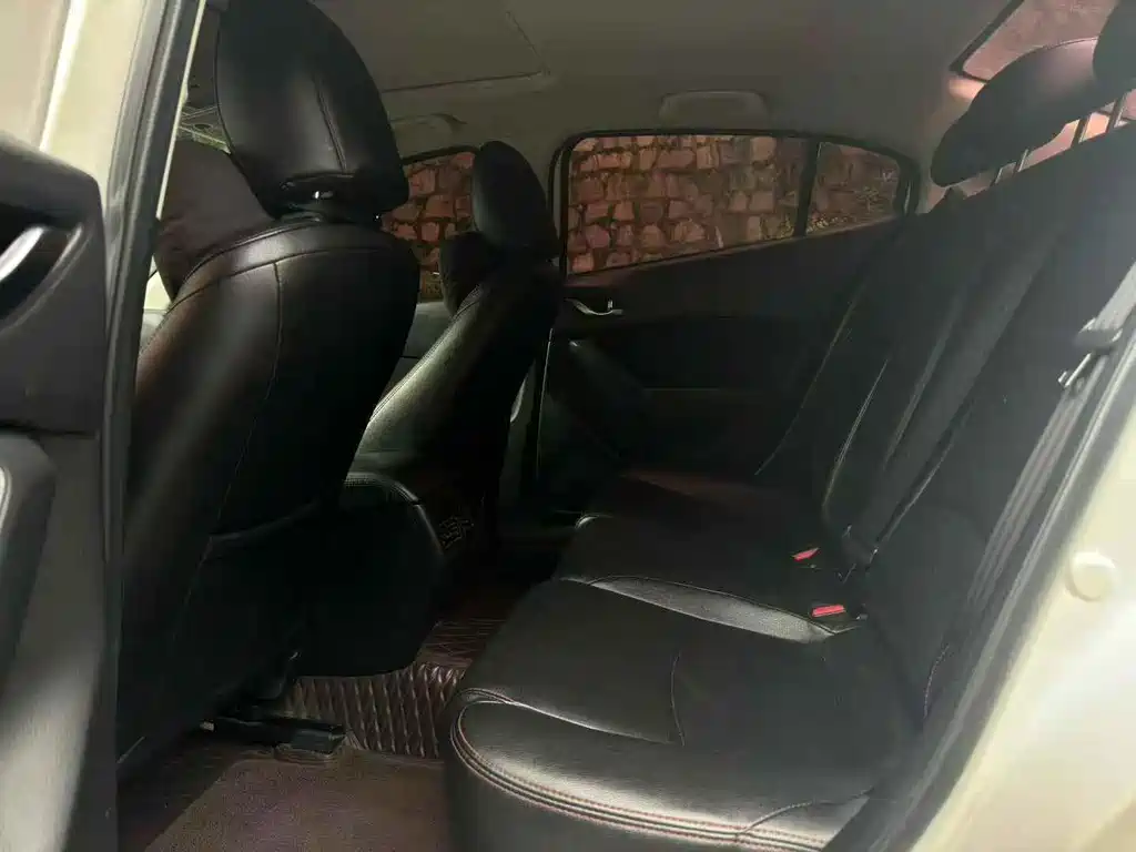 Mazda 3 Axela — миниатюра 6
