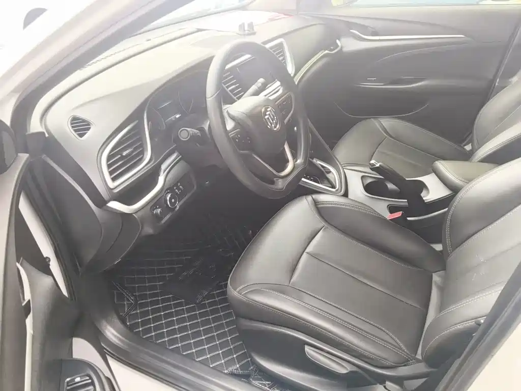 Buick Excelle — миниатюра 6