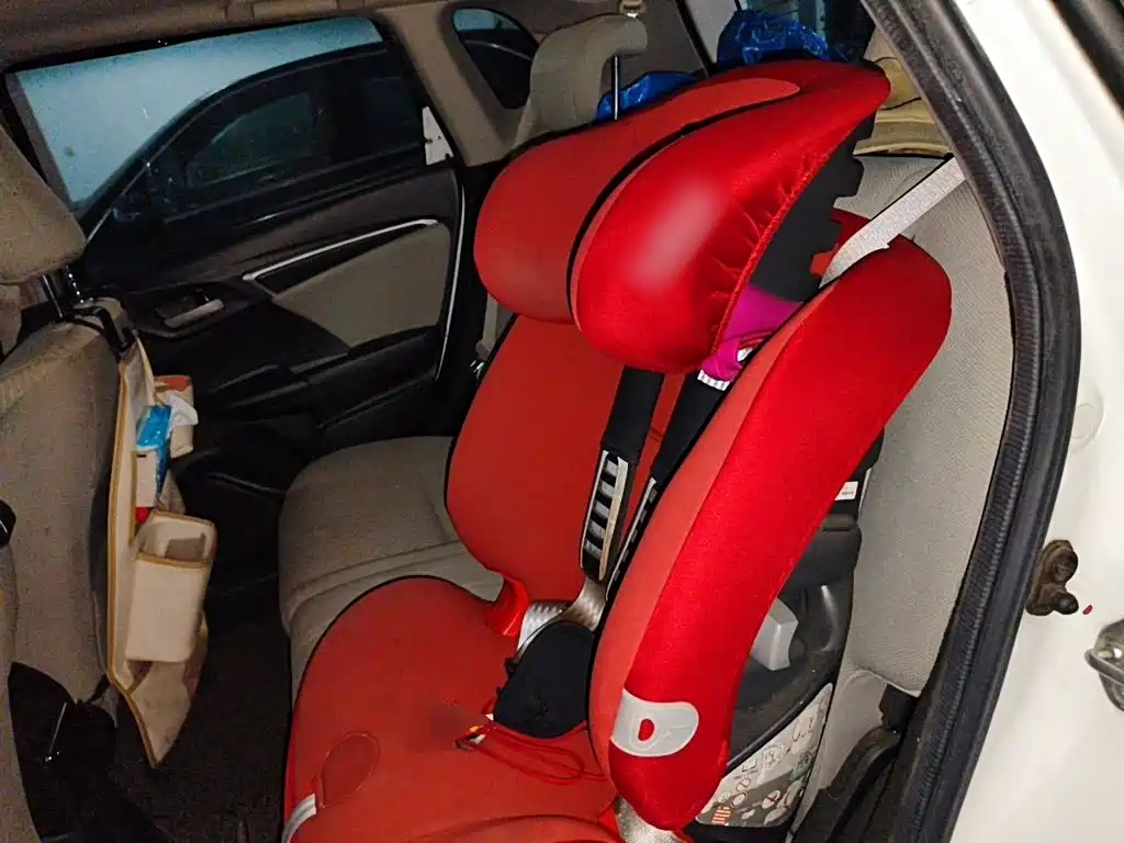 Honda Fit — миниатюра 13