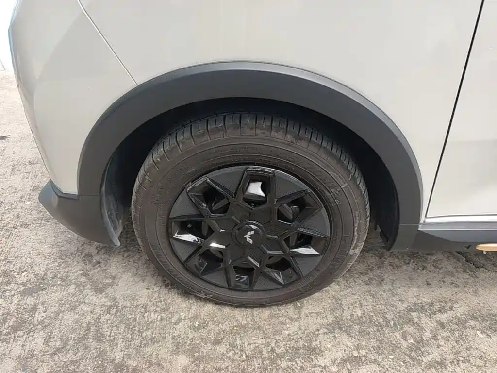 Wuling MINIEV — миниатюра 23