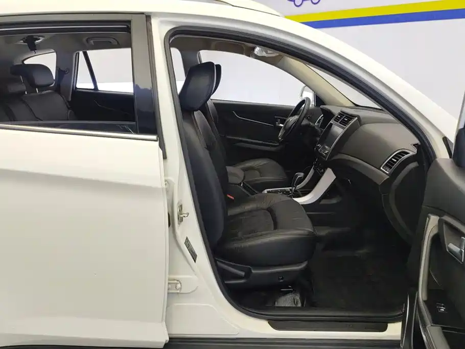 Landwind Landwind X5 — миниатюра 8