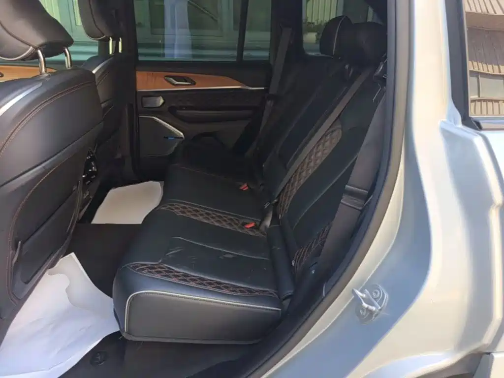 Jeep Grand Cherokee 4xe (Import) — миниатюра 17