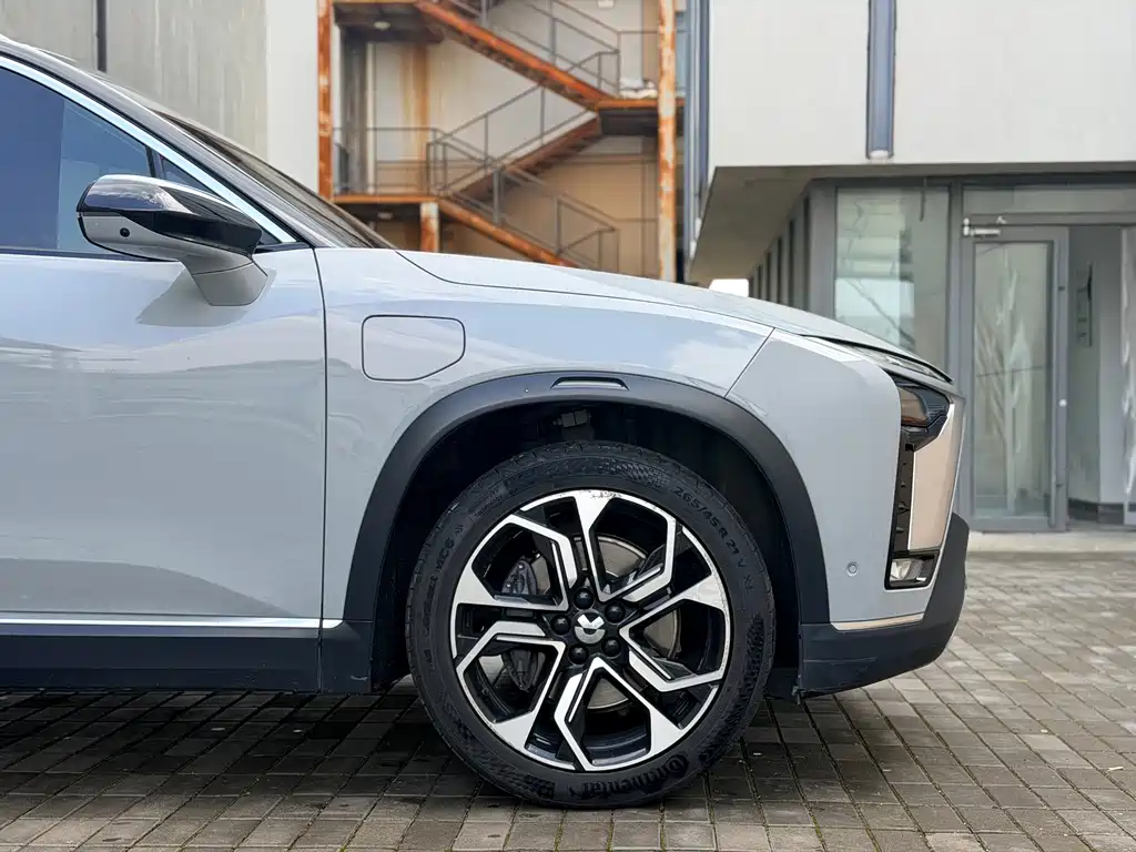 NIO ES8 — миниатюра 10