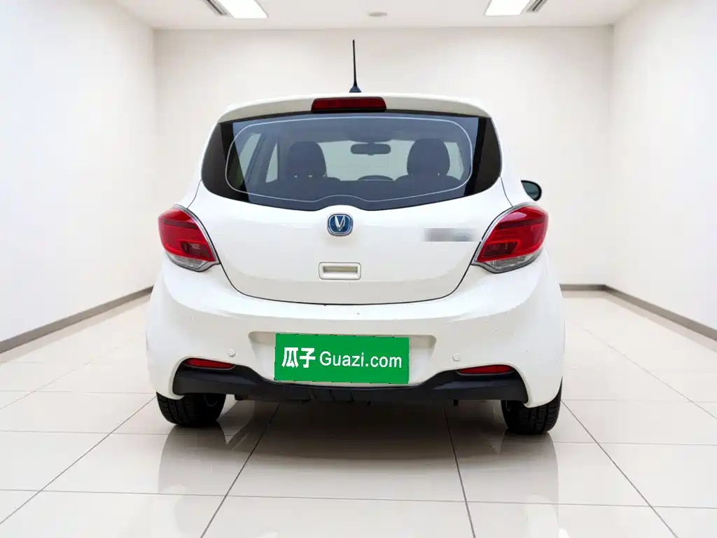 Changan EV — миниатюра 3