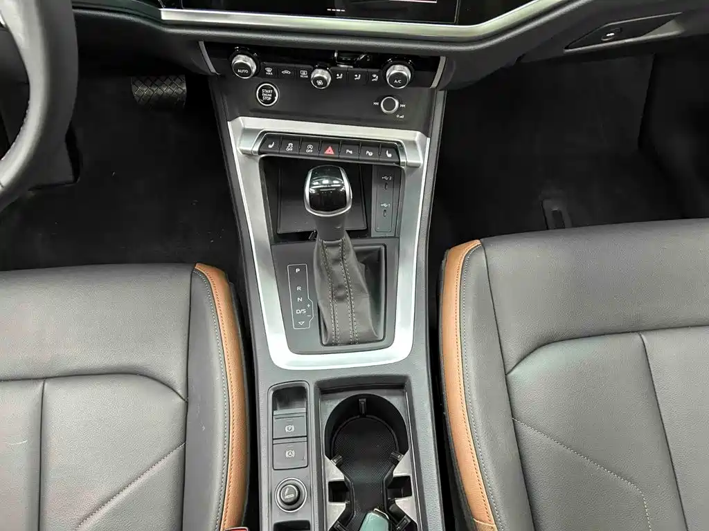 Audi Q3 — миниатюра 5