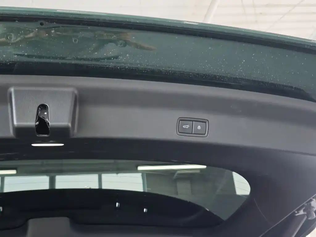 Li Auto Li L9 — миниатюра 7