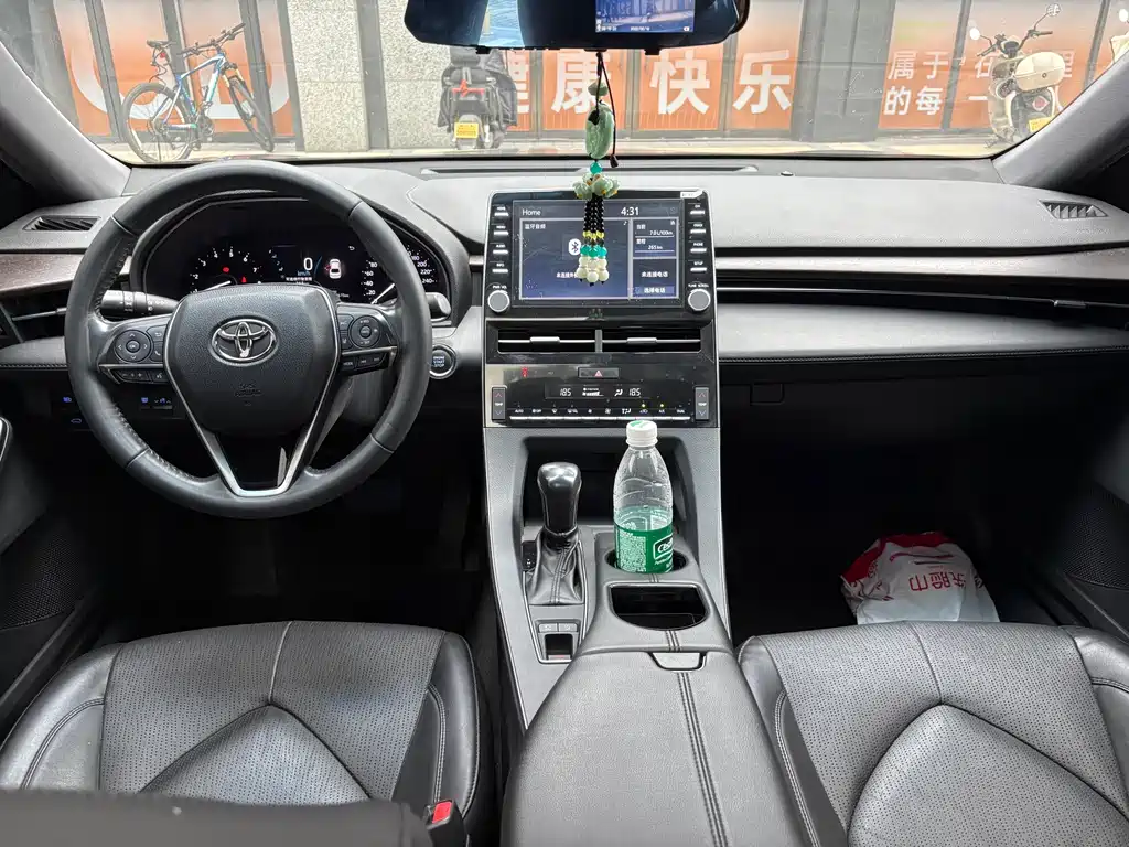 Toyota Avalon - фото 5