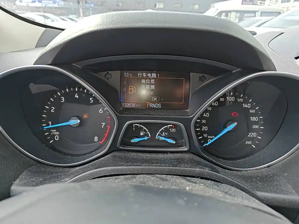 Ford Kuga — миниатюра 12