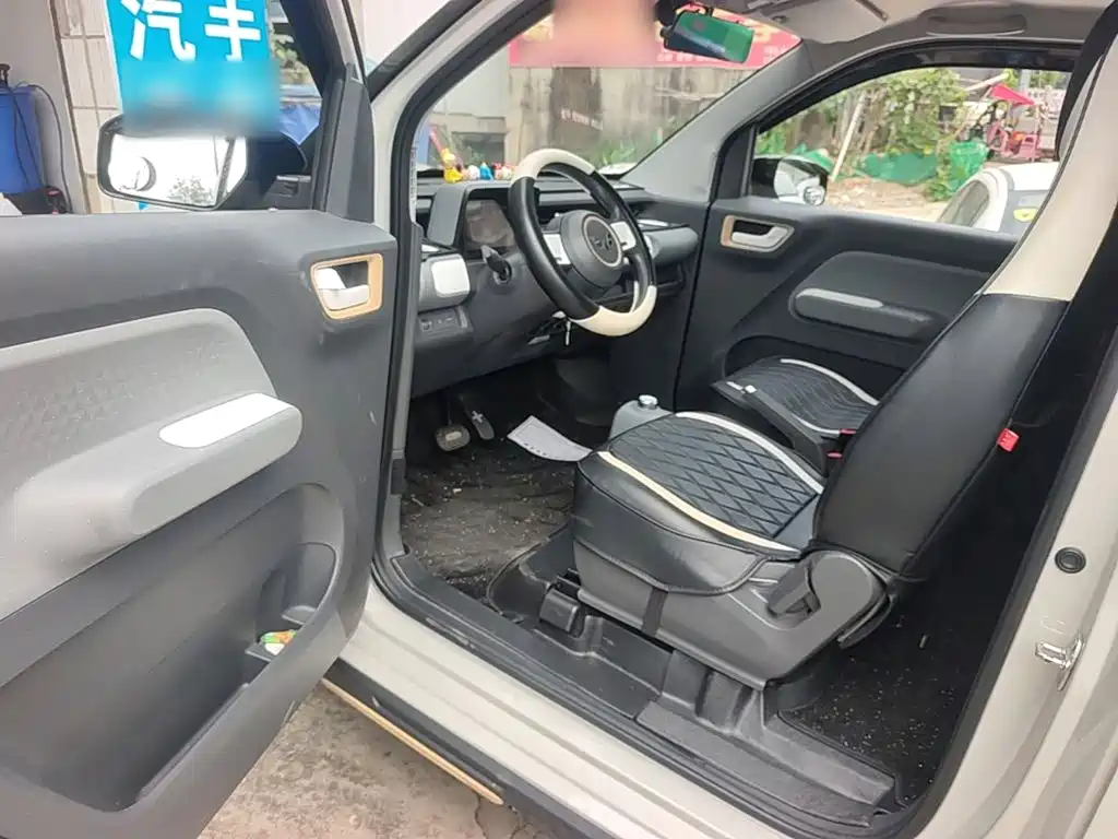 Wuling MINIEV — миниатюра 16