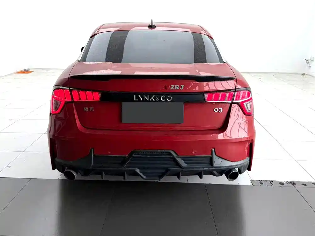 Lynk & Co 03 — миниатюра 8