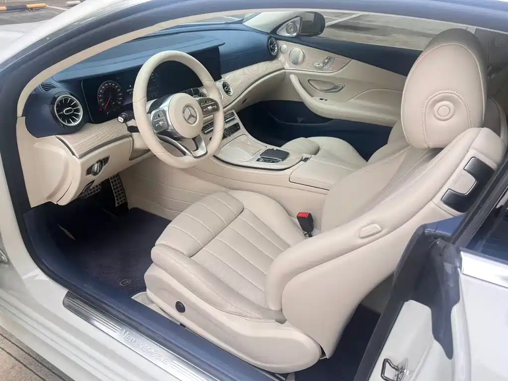 Mercedes-Benz E-Class (Import) — миниатюра 5
