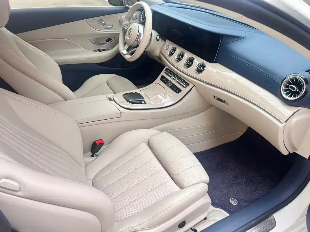 Mercedes-Benz E-Class (Import) — миниатюра 20