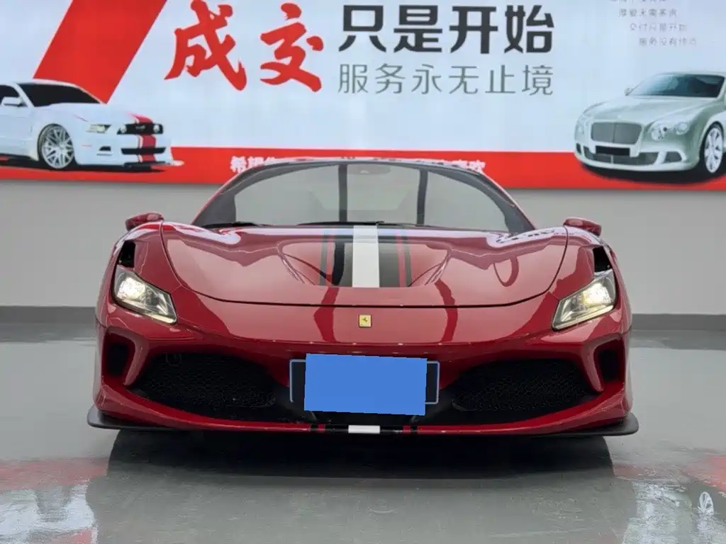 Ferrari F8 — миниатюра 2