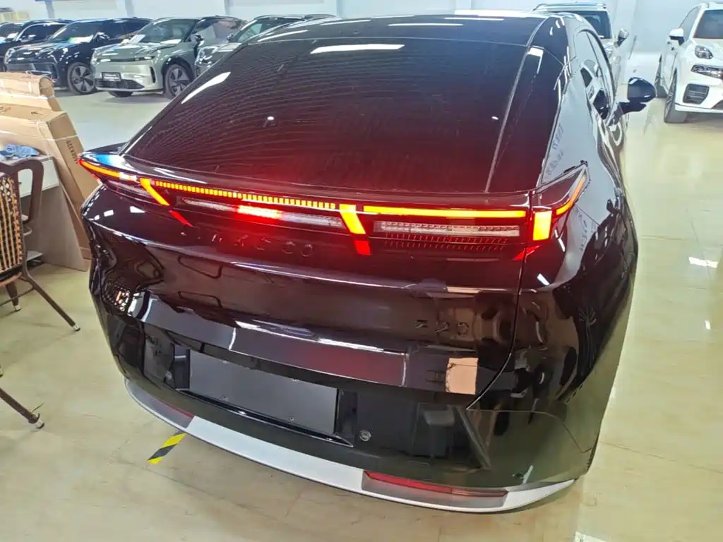 Lynk & Co Z20 — миниатюра 6