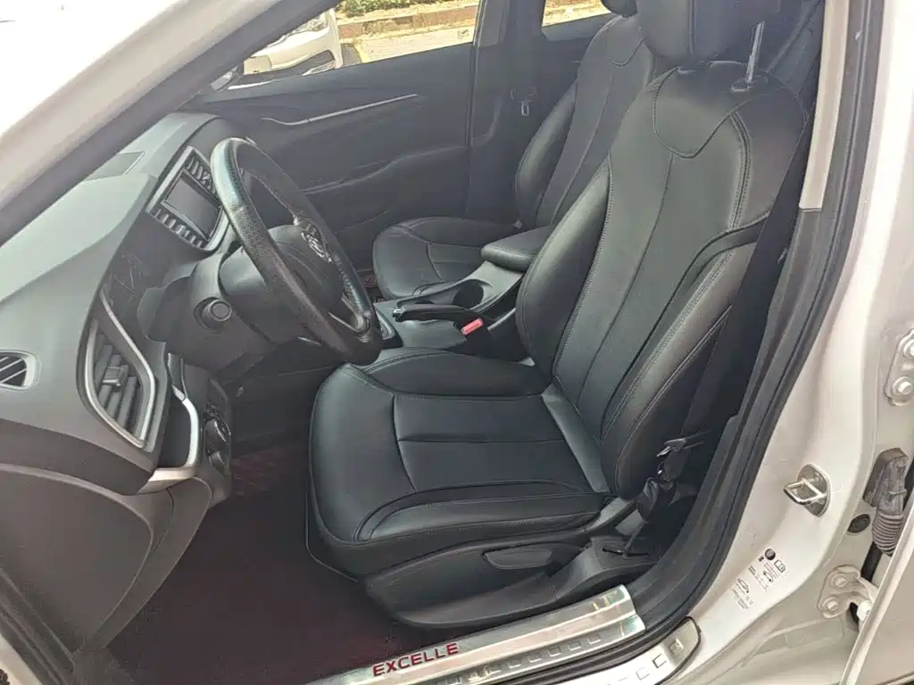 Buick Excelle — миниатюра 15