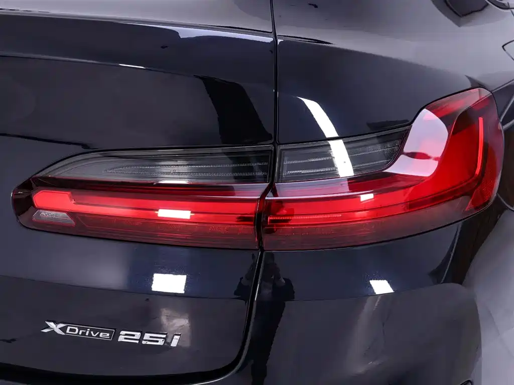 BMW X4 2022 xDrive 25i M Sport
