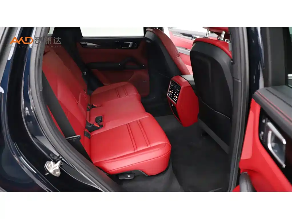 Porsche Cayenne — миниатюра 8