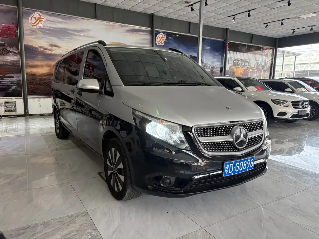 MERCEDES-BENZ VITO