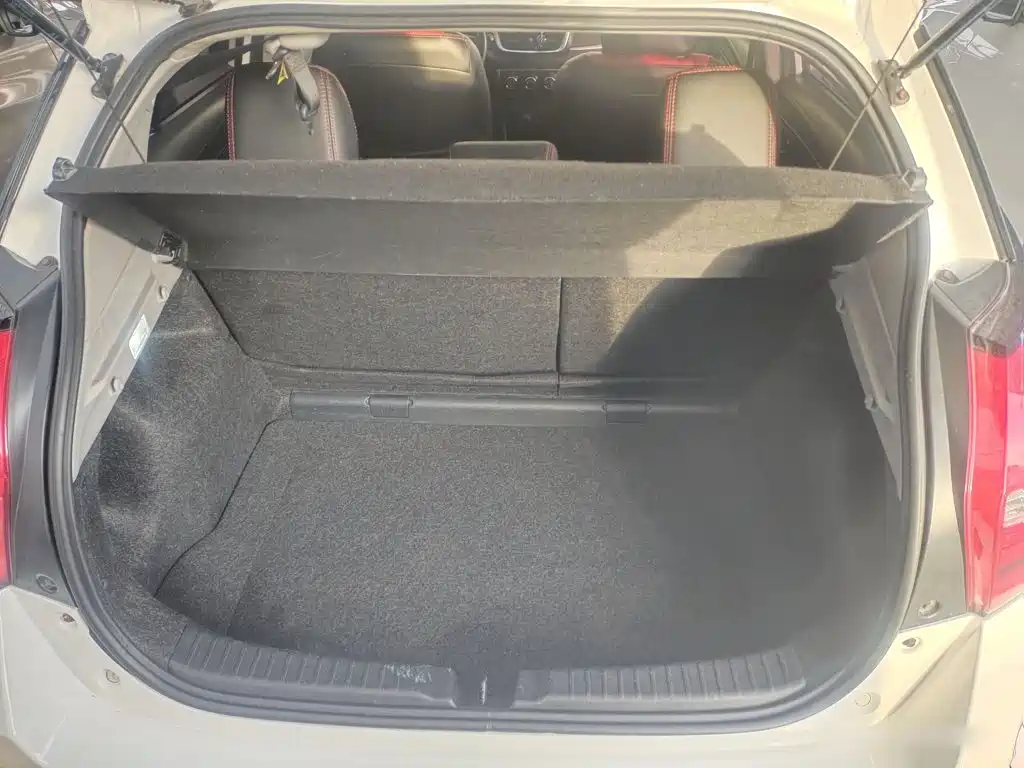 Toyota Vios FS — миниатюра 16