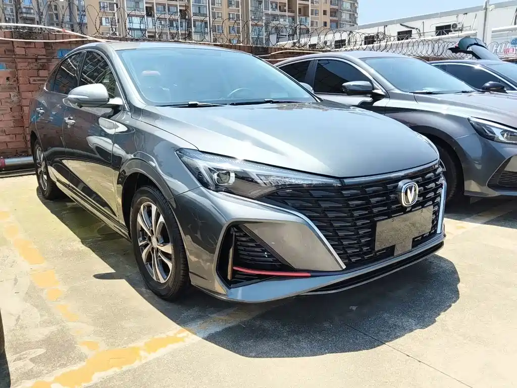 Changan Eado — миниатюра 3