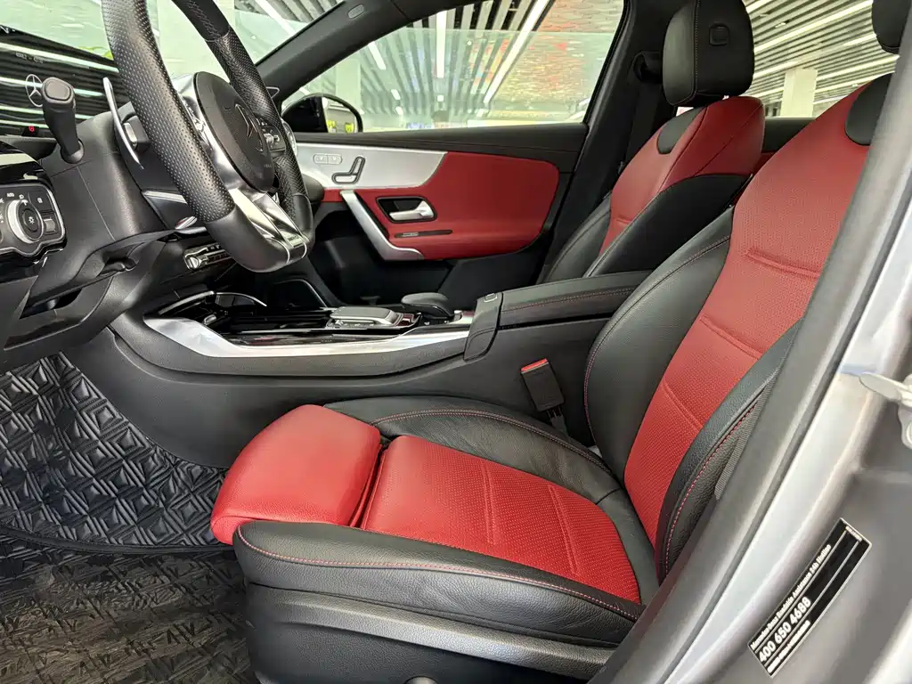 Mercedes-Benz A-Class AMG — миниатюра 5