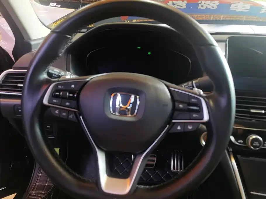 Honda Accord — миниатюра 15