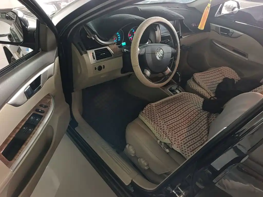 Buick Excelle — миниатюра 16