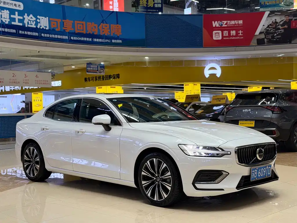 Volvo S60 — миниатюра 3