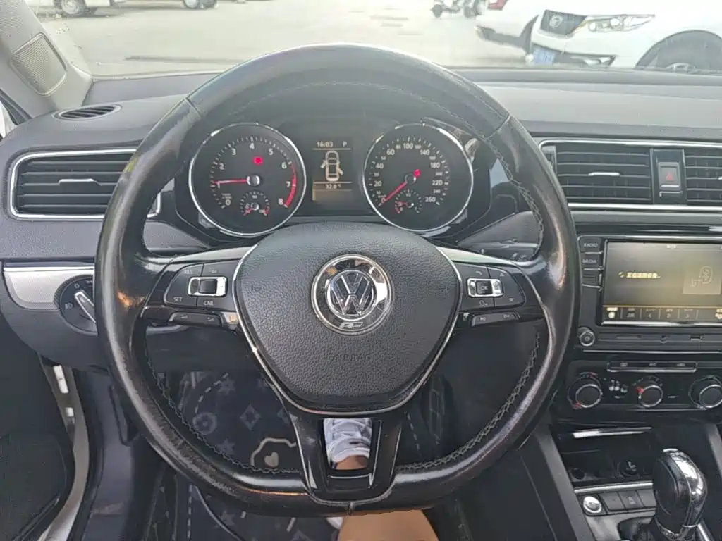 Volkswagen Sagitar — миниатюра 11