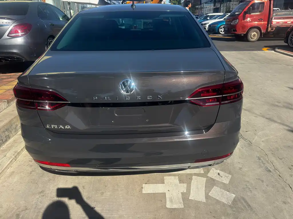 Volkswagen Phideon — миниатюра 18