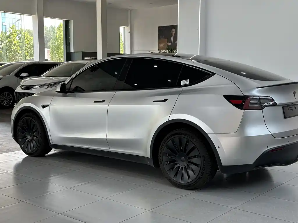 Tesla Model Y 2021 3D7