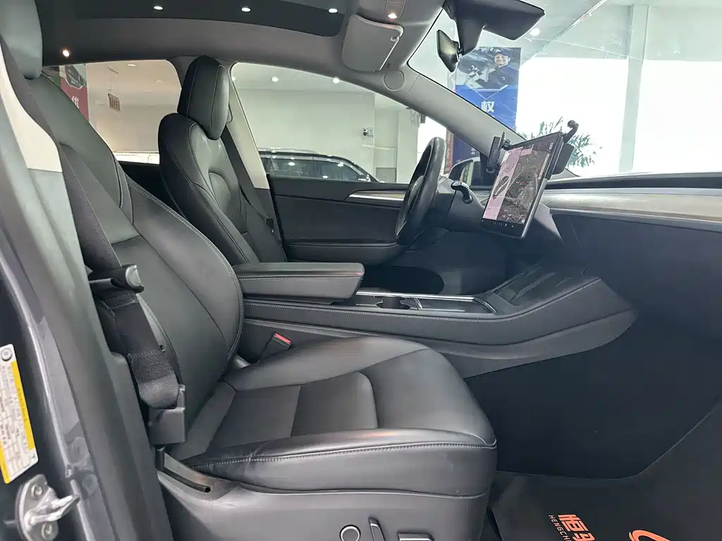 Tesla Model Y 2021 3D7