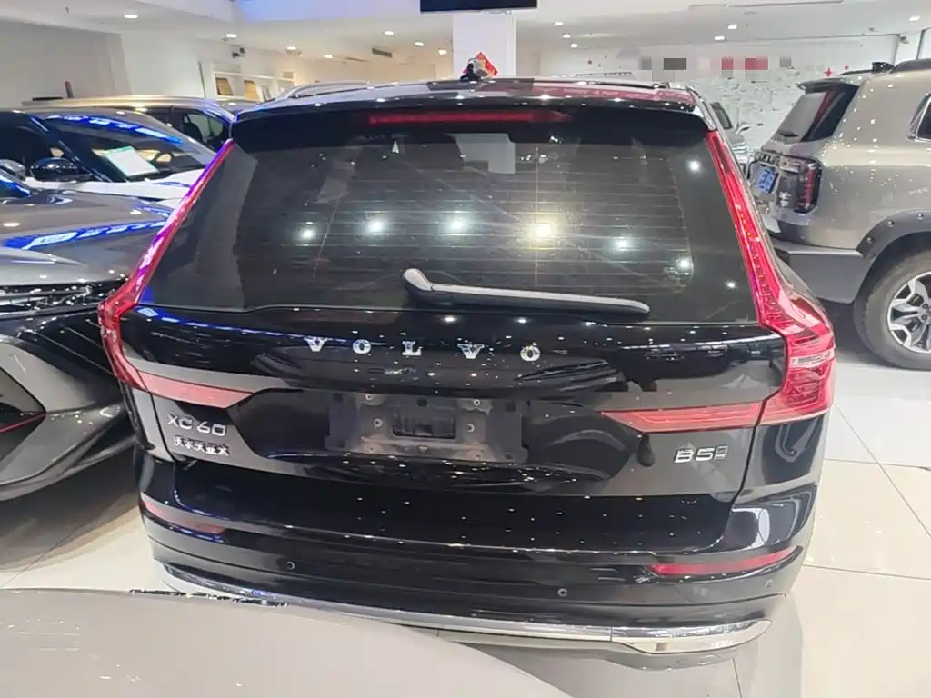 Volvo XC60 — миниатюра 6
