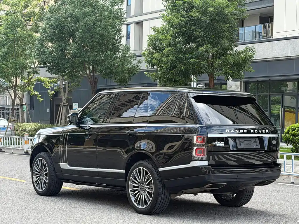 Land Rover Range Rover — миниатюра 15