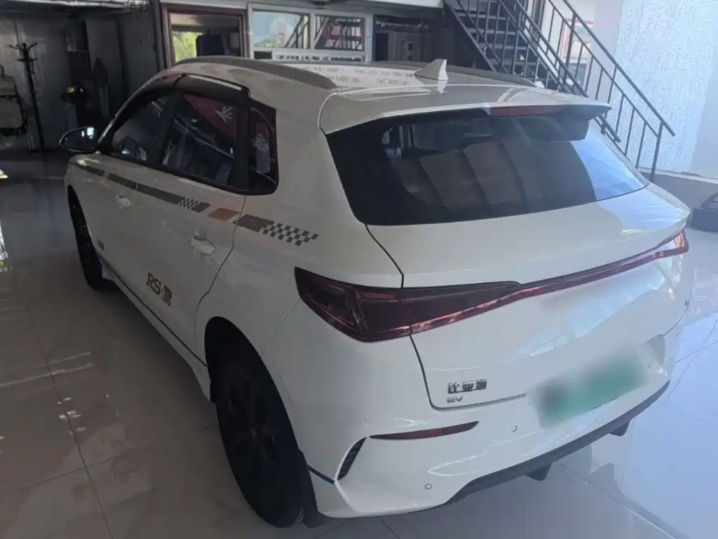 BYD e2 — миниатюра 5